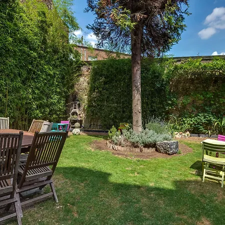 Brit Notre Dame Hotel 2*