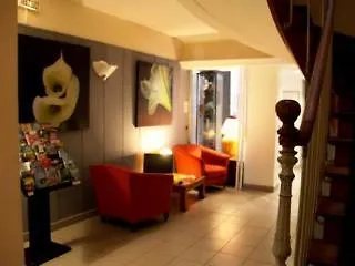 Brit Notre Dame Hotel 2*
