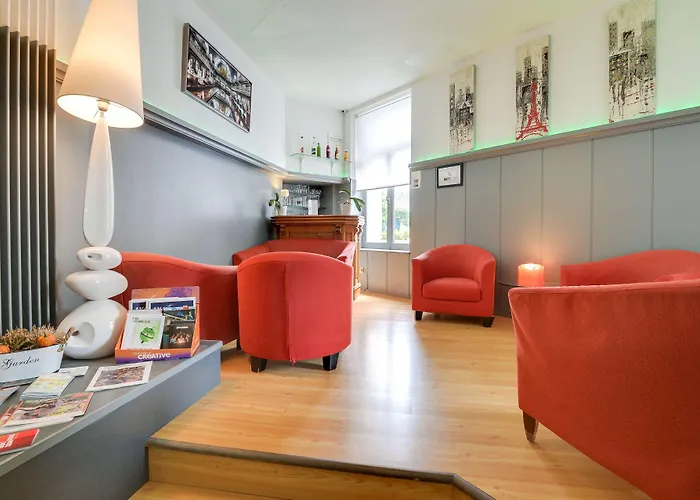 Brit Notre Dame Hotel